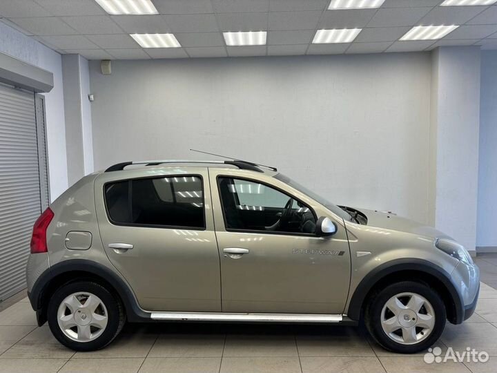 Renault Sandero Stepway 1.6 МТ, 2012, 230 669 км