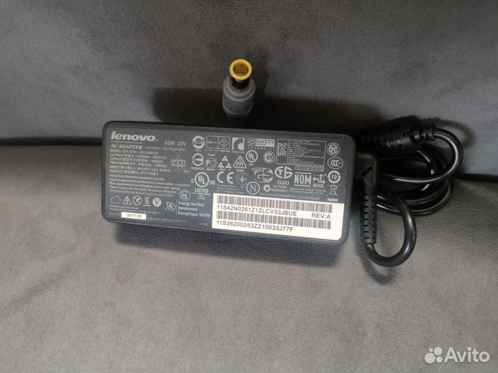 Зарядка для ноутбука Lenovo