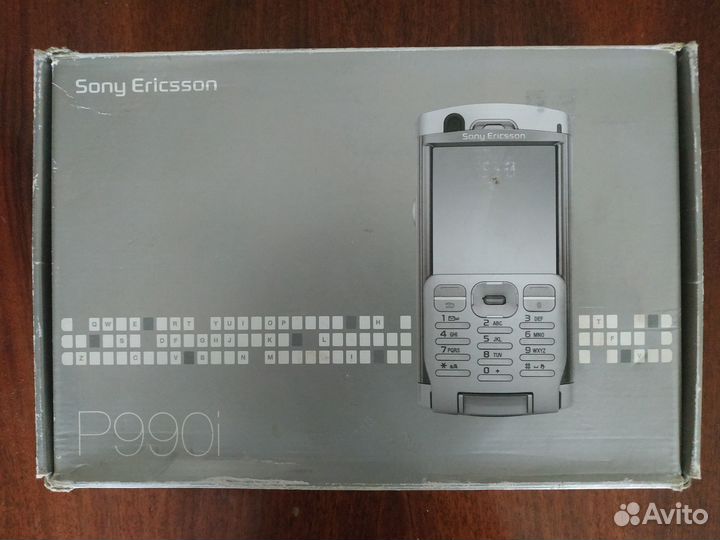 Sony Ericsson P990i