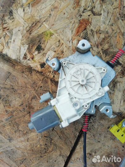 Моторчик стекла Nissan Micra 1.2мт, 2004