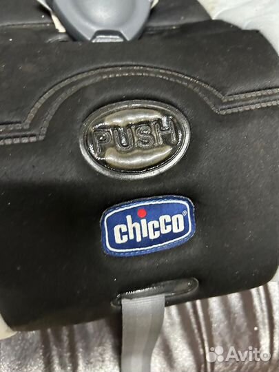 Автомобильное детское кресло chicco