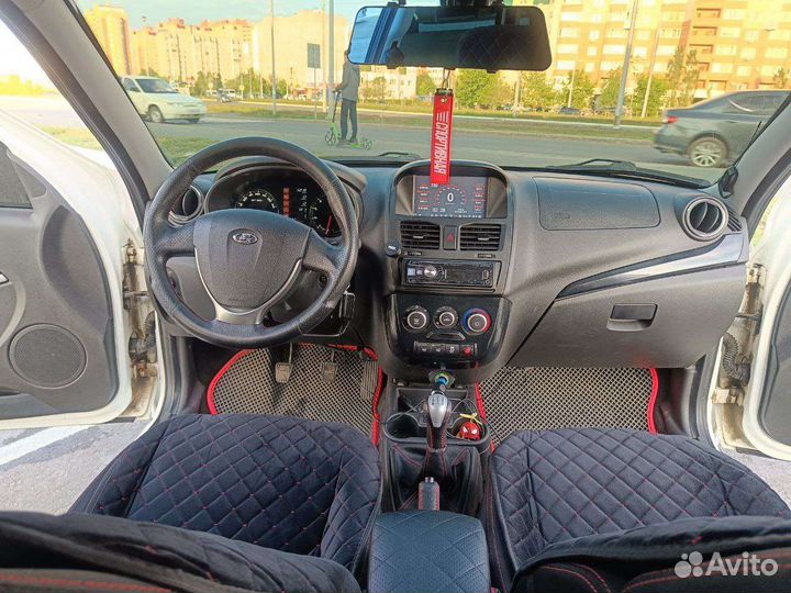 LADA Kalina 1.6 МТ, 2015, 132 000 км