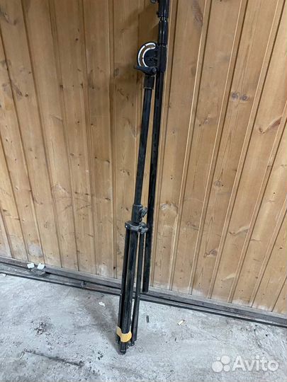 Стойка для света