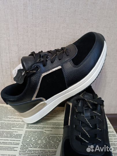 Кроссовки женские 38р,натуральная кожа