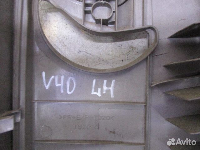 Обшивка центральной стойки Toyota Camry V40