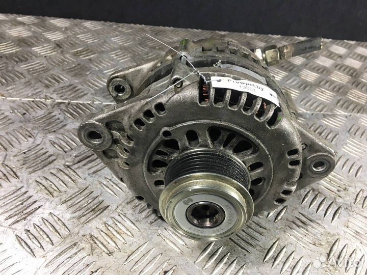 Генератор Opel Astra H 2006 F8611503