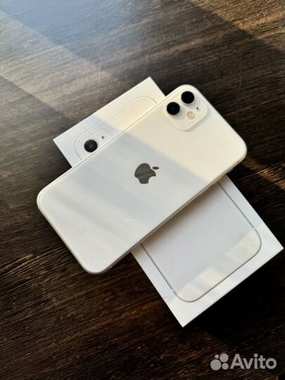 iPhone 11, 128 ГБ