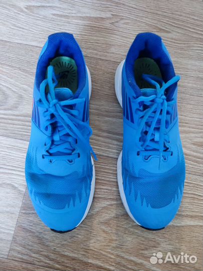 Кроссовки nike 37