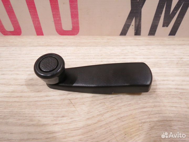 Ручка стеклоподъемника задняя LADA Vesta