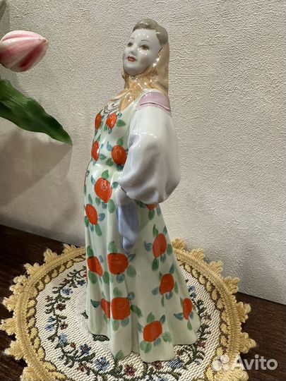 Статуэтка фарфор СССР