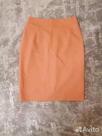 Новая юбка 42-44р с подкладом