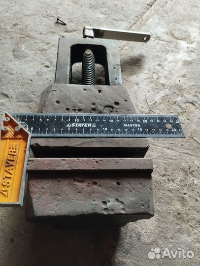 Тиски слесарные СССР