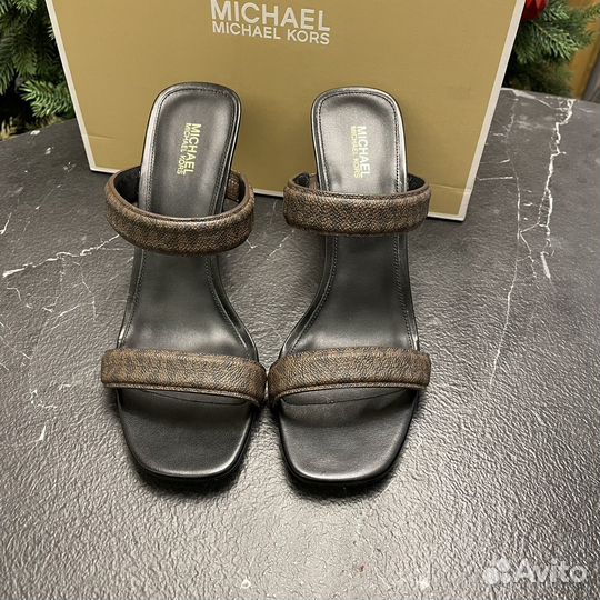 Босоножки Michael Kors новые