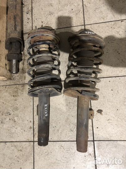 Передние стойки Lifan Breez 520