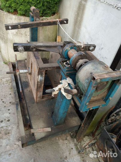 Стенд для ремонта двигателя маз камаз