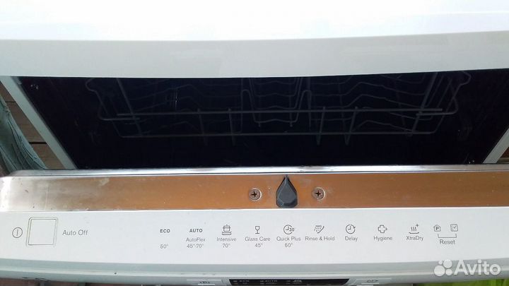 Посудомоечная машина Electrolux