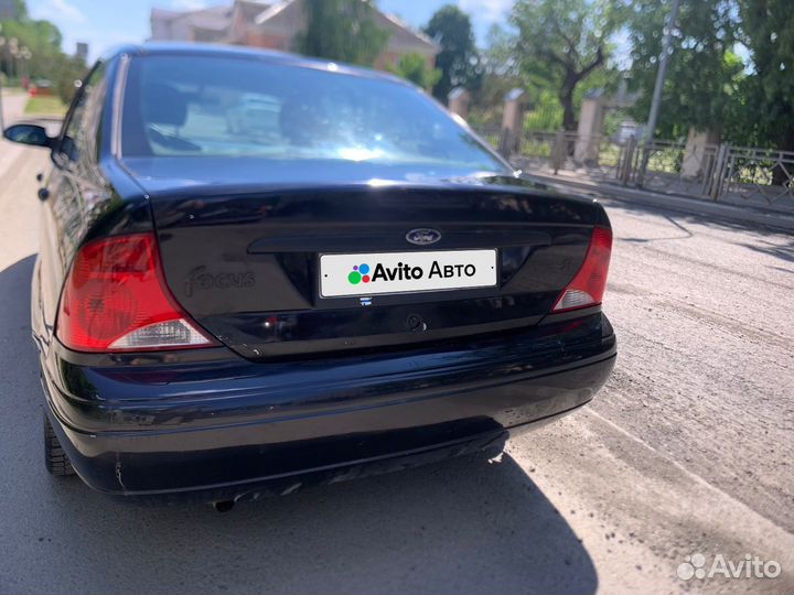Ford Focus 2.0 AT, 2000, 230 000 км