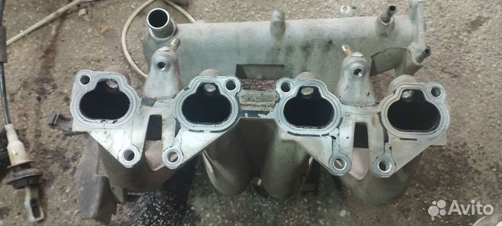 Впускной коллектор nissan almera classic
