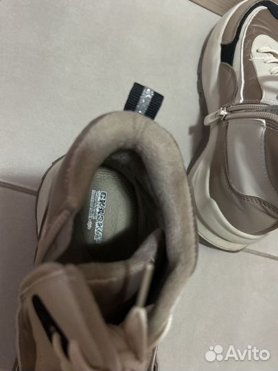 Кроссовки зимние