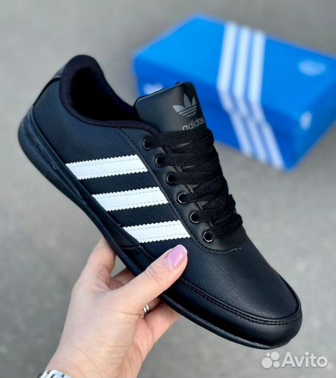 Adidas мужские кроссовки