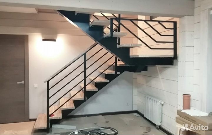 Лестница на монокосоуре