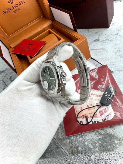 Часы Patek Philippe geneve