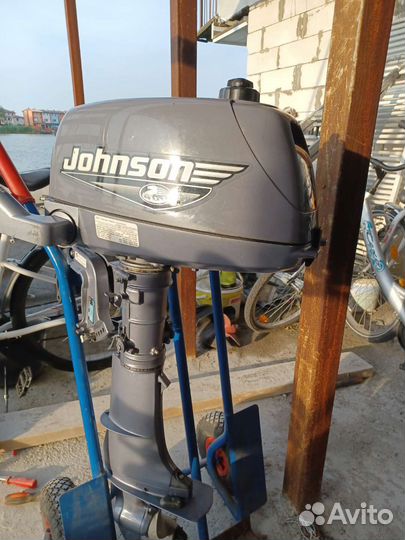 Лодочный мотор