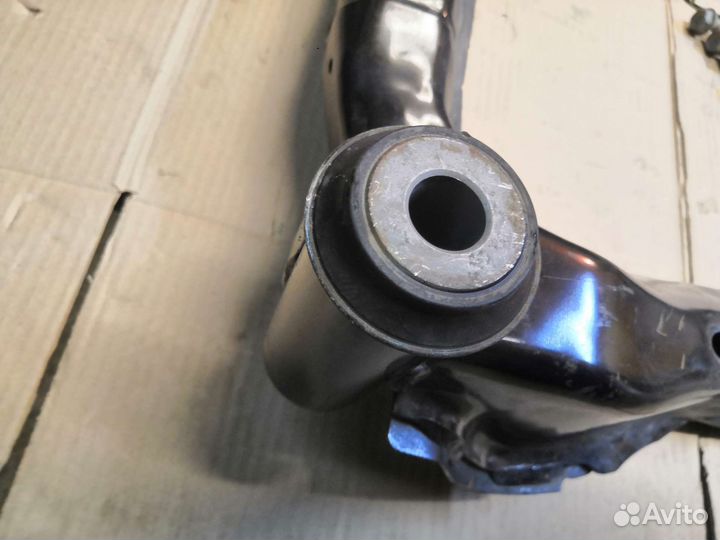 Балка передняя подрамник Nissan X-Trail T31