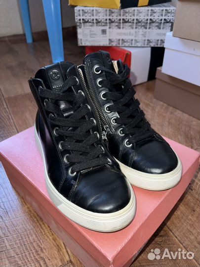 Ботинки женские ecco