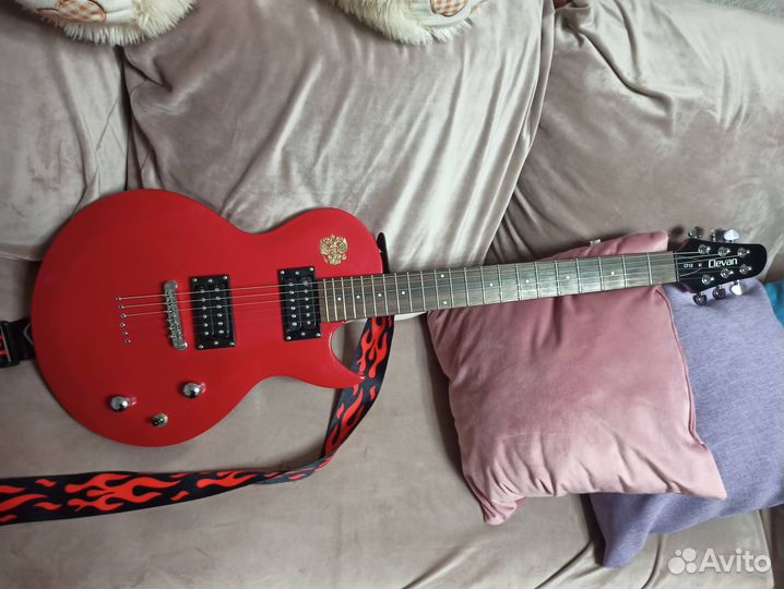 Электрогитара Clevan