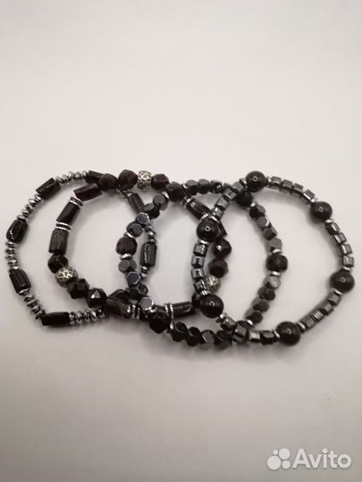 Гранатовый браслет