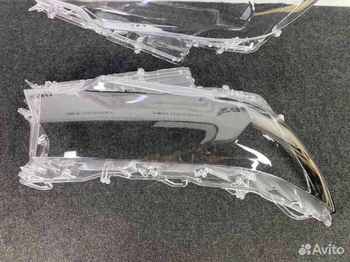 Стекло фар Toyota Land Cruiser prado 17-20 г