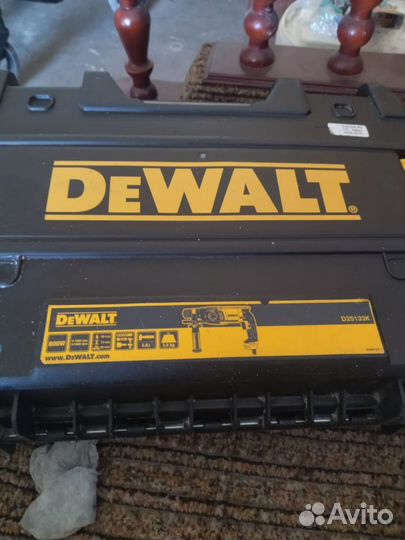 Перфоратор dewalt