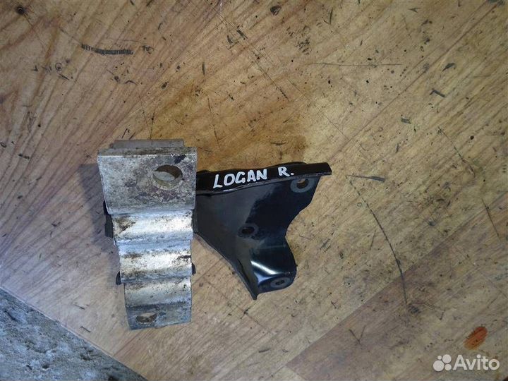 Опора двигателя правая Renault Logan 2005-2014