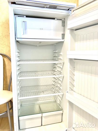 Холодильник бу маленький