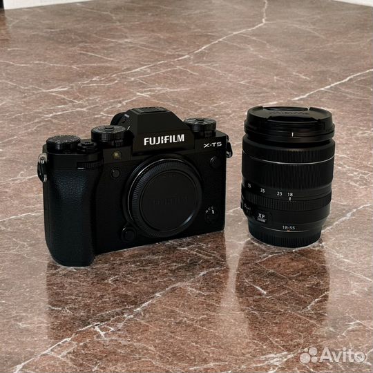 Fujifilm X-T5 Kit 18-55mm F2.8-4 R LM OIS