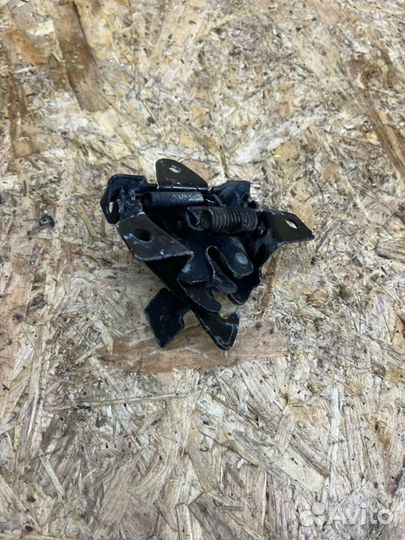 Замок капота Hyundai Accent 1.5 2008