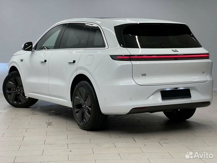 LiXiang L6 1.5 AT, 2024