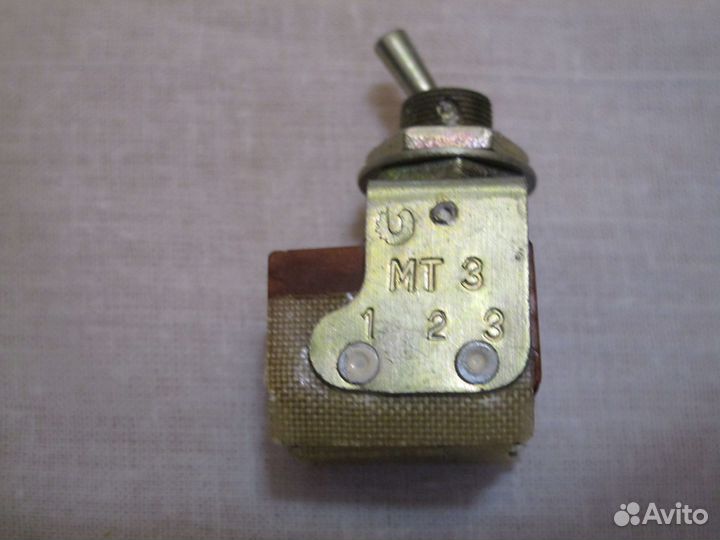 Радиодетали СССР,тумблеры,транзисторы