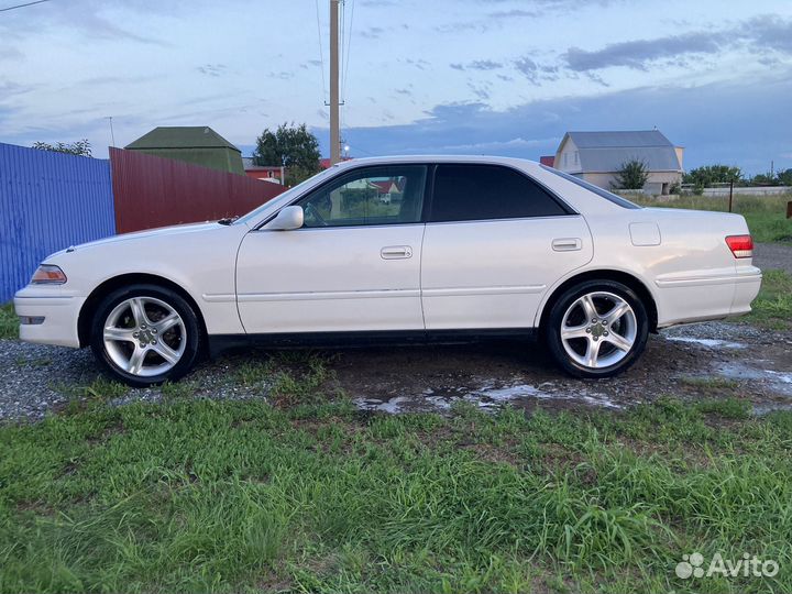 Toyota Mark II 2.0 AT, 1998, 300 000 км