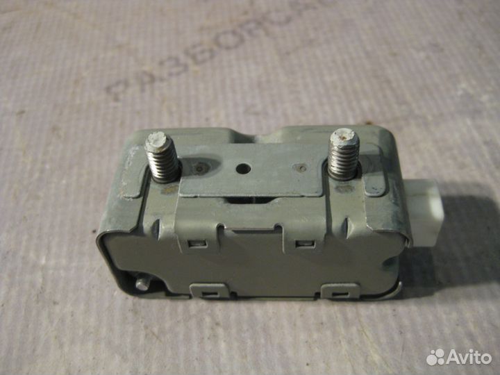 Датчик удара Мицубиши Галант 9