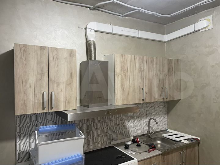 3-к. квартира, 85 м², 1/9 эт.