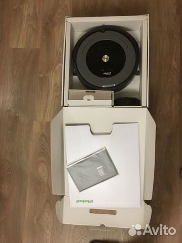 Робот пылесос Roomba681