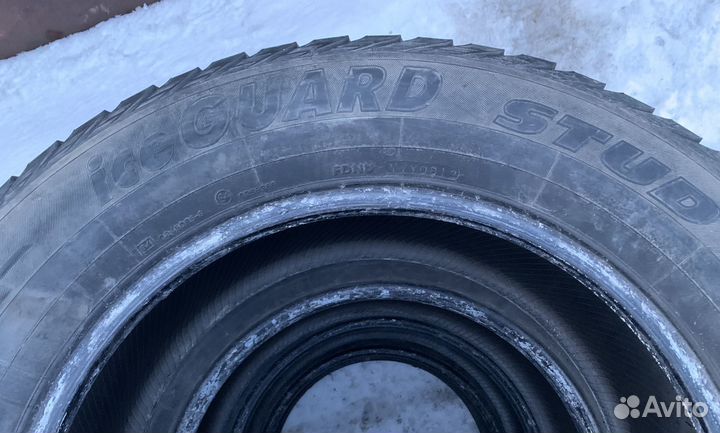 Yokohama Ice Guard Stud IG35 275/60 R20 115T