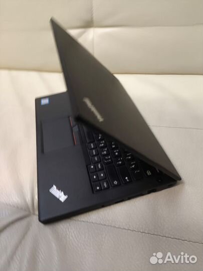 Lenovo thinkpad x260, FHD core I5 6200u/8gb/1Tb