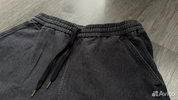 Спортивные брюки джинсы uniqlo