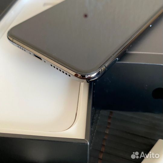 iPhone 11 Pro Max, 256 ГБ