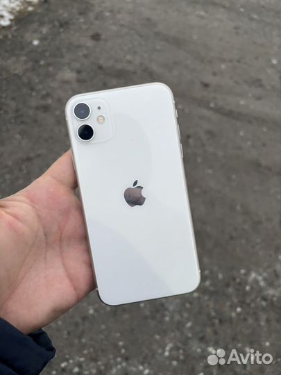 iPhone 11, 128 ГБ