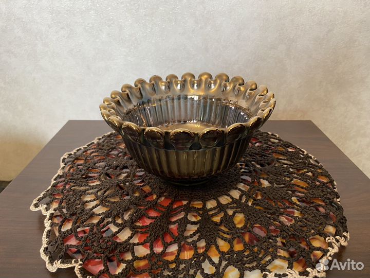 Конфетница салатник СССР затемненное стекло