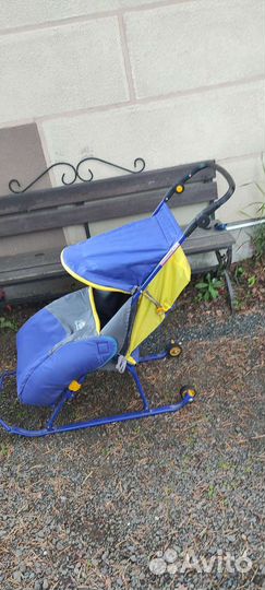 Сани-коляска